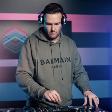 initialize - DJ John Neal.jpg